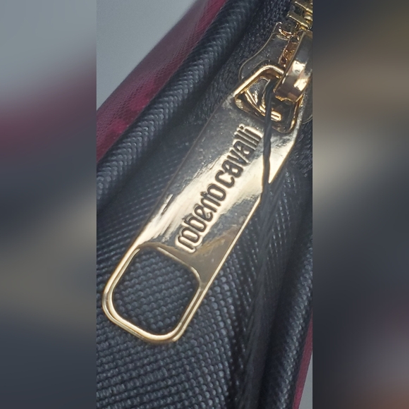 NWT Roberto Cavalli 8"x9"Cosmetic Bag Designer Case In Burgundy - Picture 8 of 13